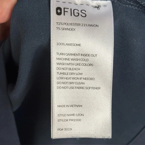 FIGS Scrubs Set Men’s Leon Top Cairo Cargo Pants Dark Blue EUC Size Small - Picture 5 of 11